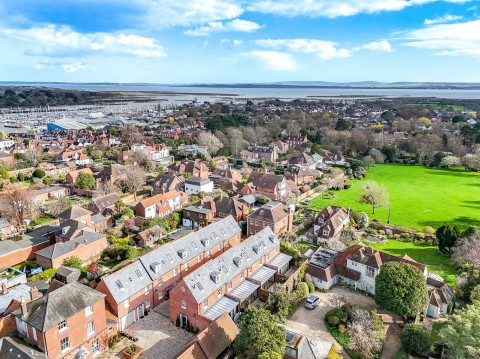 Click the photo for more details of High Street, Lymington, SO41