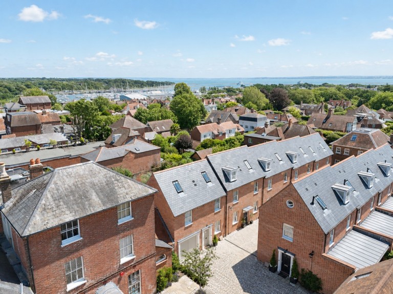 Images for High Street, Lymington, SO41
