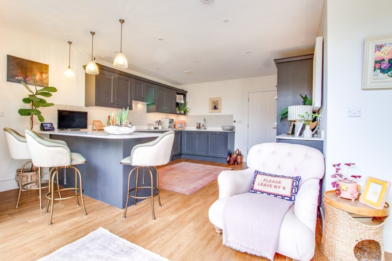 Images for High Street, Lymington, SO41