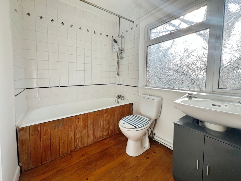 Images for Park Close, Street, Somerset