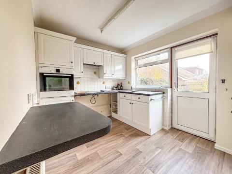 Click the photo for more details of Battle Gates, Battle, East Sussex