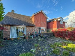 Images for Battle Gates, Battle, East Sussex