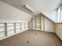 Images for Battle Gates, Battle, East Sussex