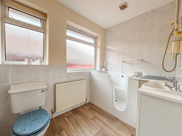 Images for Battle Gates, Battle, East Sussex