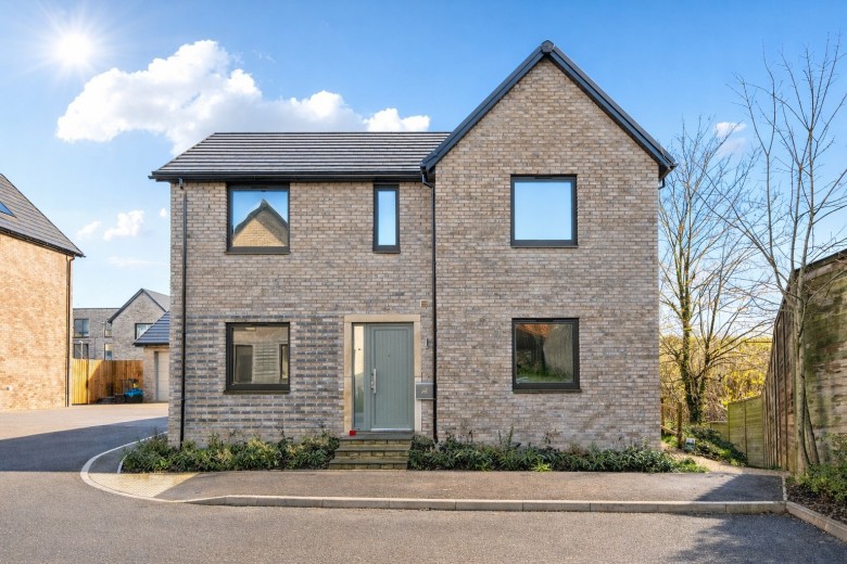 Click the photo for more details of Typesetter Drive, Frome