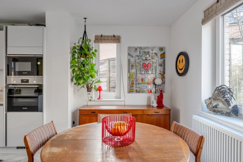 Click the photo for more details of Typesetter Drive, Frome