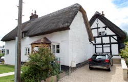 Images for High Street, Chalgrove, Oxford