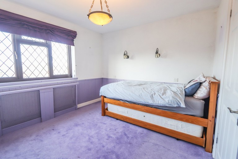 Images for Starrs Mead, Battle, East Sussex