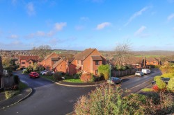 Images for Starrs Mead, Battle, East Sussex