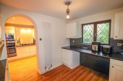 Images for Starrs Mead, Battle, East Sussex