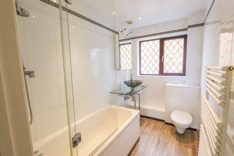 Images for Starrs Mead, Battle, East Sussex