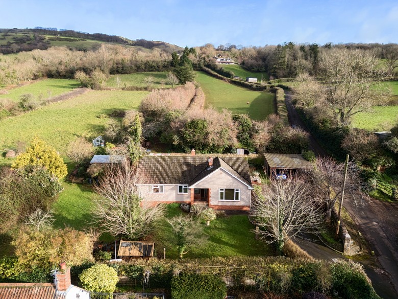 Click the photo for more details of Sun Batch, Draycott, Somerset