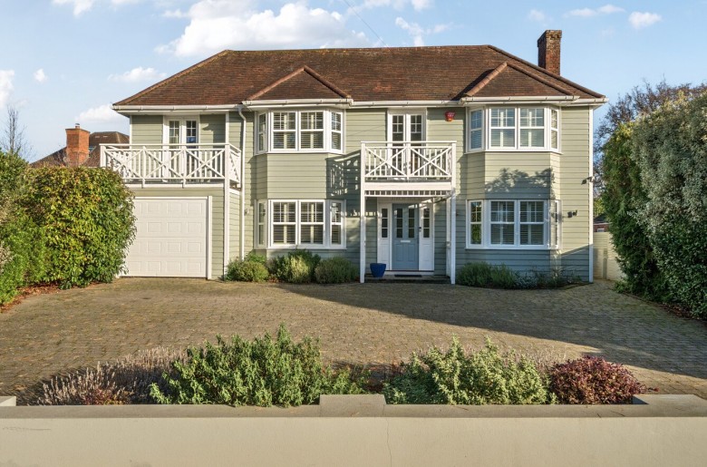 Click the photo for more details of Waterford Lane, Lymington, SO41