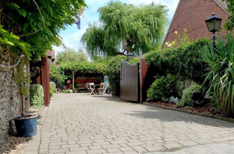 Images for WATLINGTON
