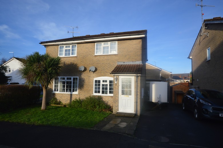 Click the photo for more details of Fiveways Close, Cheddar, Somerset