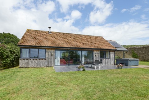 Click the photo for more details of Bleadon, Weston Super Mare, Somerset