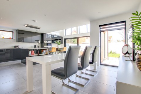 Click the photo for more details of Lower Buckland Road, Lymington, SO41