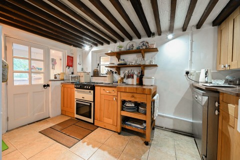 Click the photo for more details of Frogham Hill, Frogham, SP6