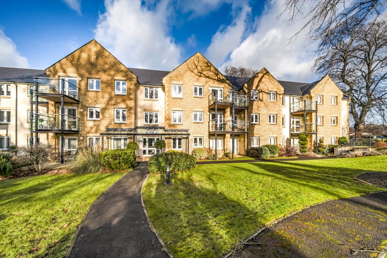 Click the photo for more details of Charlton Road, Shepton Mallet, Somerset