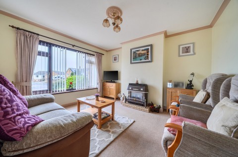 Click the photo for more details of Newman Close, Glastonbury, Somerset