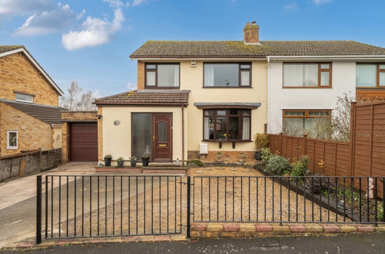 Click the photo for more details of Lowerside Road, Glastonbury, Somerset