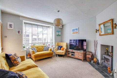 Click the photo for more details of Pikes Hill, Lyndhurst, SO43