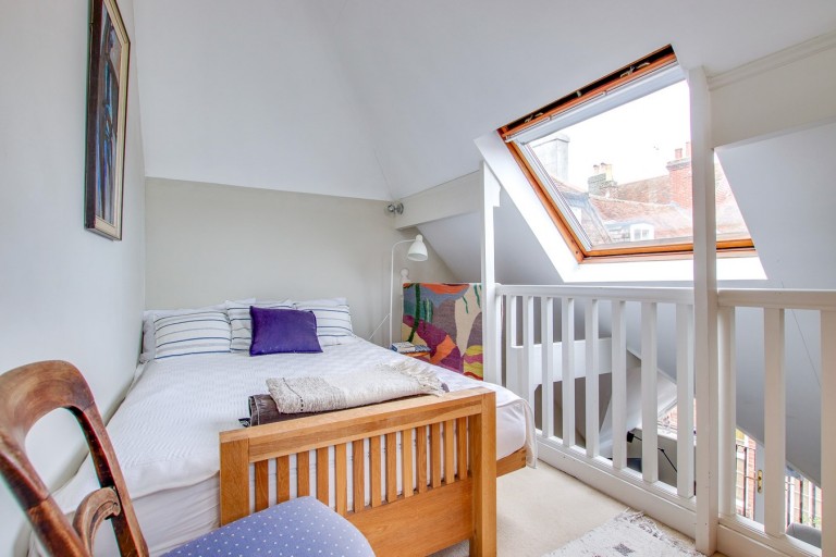 Images for High Street, Lymington, SO41