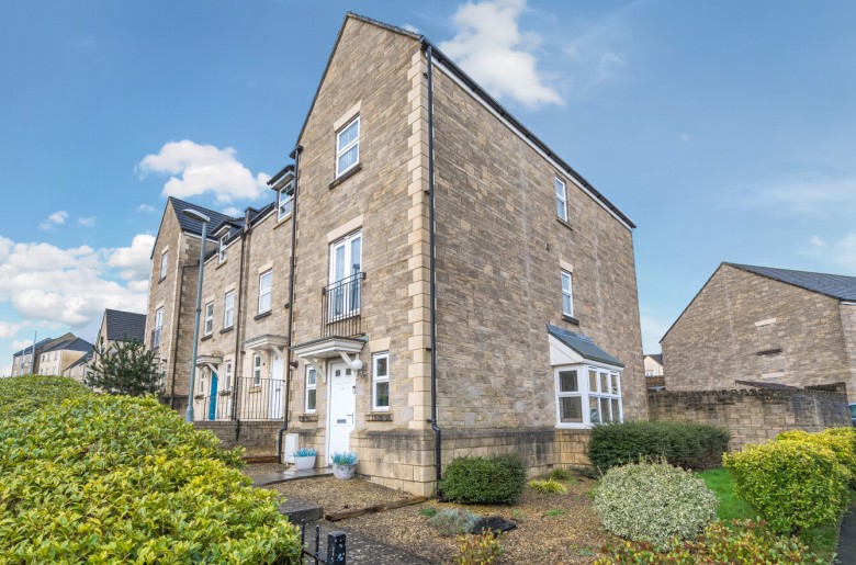 Click the photo for more details of Shoe Lane, Paulton, Bristol, Somerset