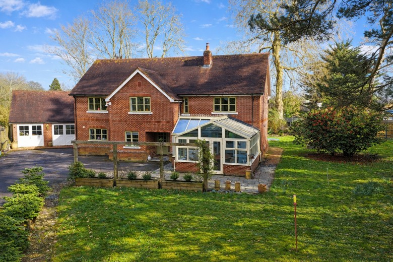 Click the photo for more details of Shrubbs Hill Road, Lyndhurst, SO43