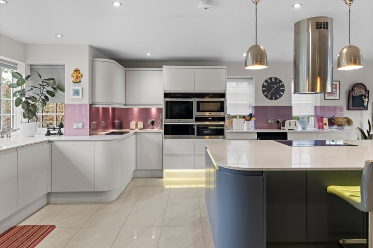 Images for Cross in Hand, Heathfield, East Sussex