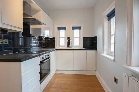 Click the photo for more details of Bartons Road, Fordingbridge, SP6