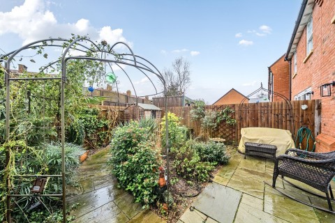 Click the photo for more details of Connaught Place, Brockenhurst, SO42