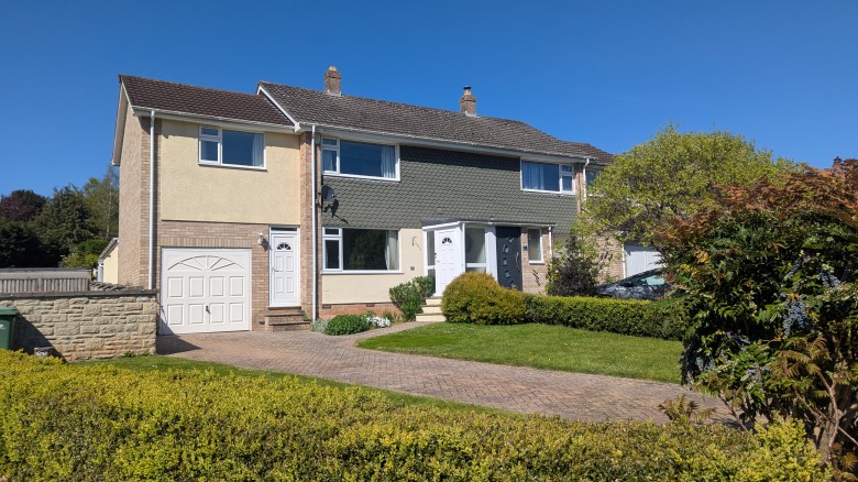 Click the photo for more details of Woodbury Avenue, Wells, Somerset