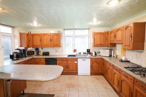 Click the photo for more details of The Ridge, St Leonards-on-Sea, East Sussex