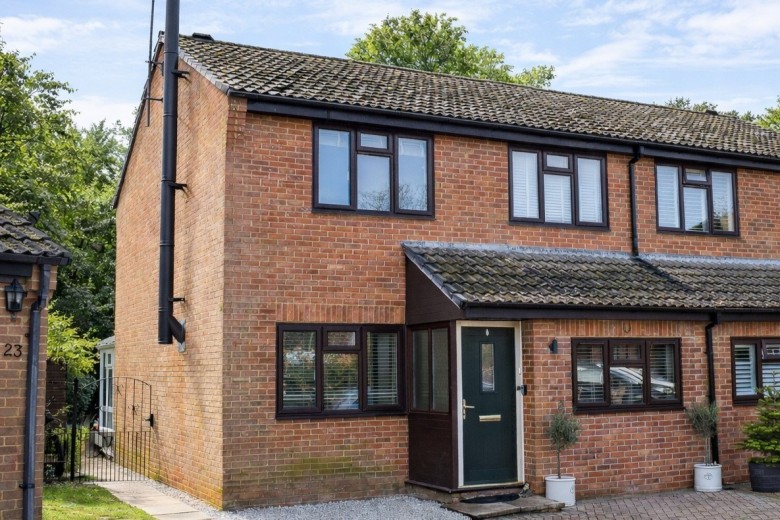 Click the photo for more details of Sycamore Road, Hordle, Lymington, SO41