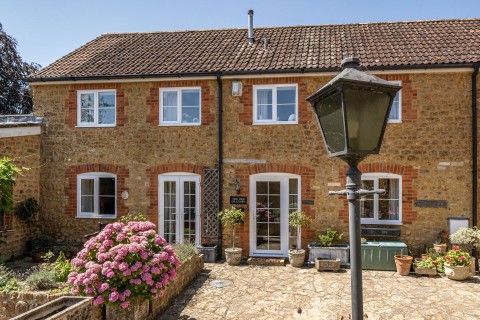 Click the photo for more details of Brock Court, Castle Cary, Somerset