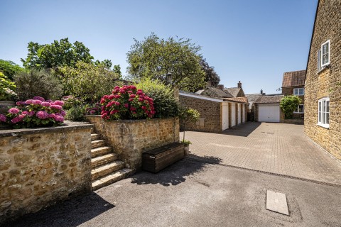Click the photo for more details of Brock Court, Castle Cary, Somerset