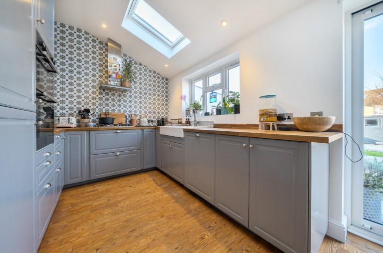 Images for Green Lane Avenue, Street, Somerset