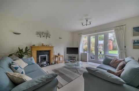 Click the photo for more details of Moser Grove, Sway, Lymington, SO41
