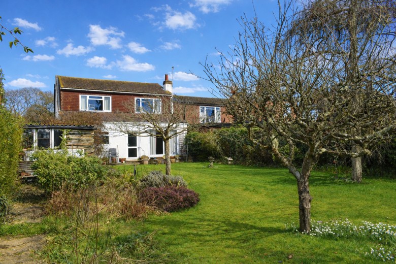 Click the photo for more details of Ramley Road, Lymington, SO41