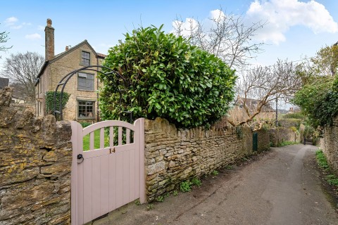 Click the photo for more details of Goulds Ground, Frome, Somerset