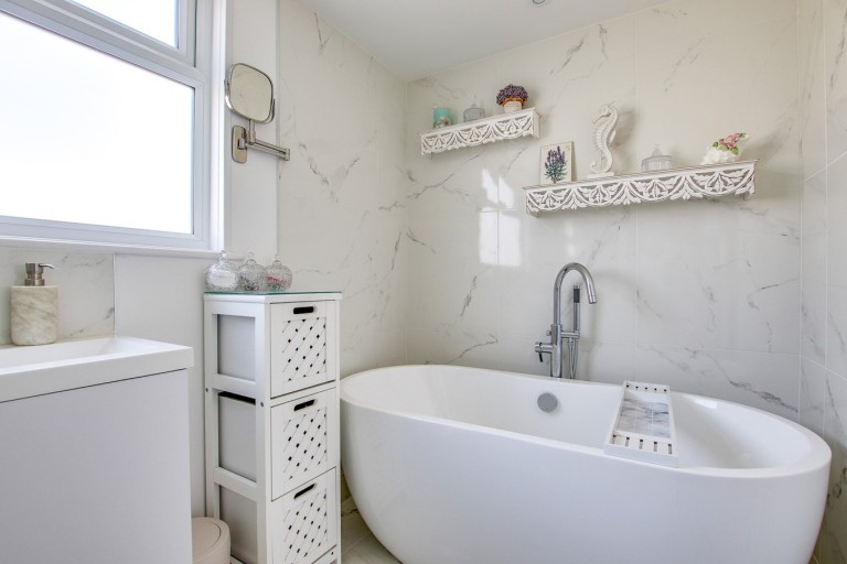 Images for Haglane Copse, Pennington, Lymington, SO41