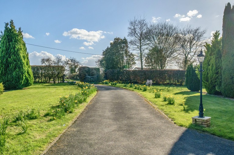 Images for Wellhead Drove, Westbury, Wiltshire