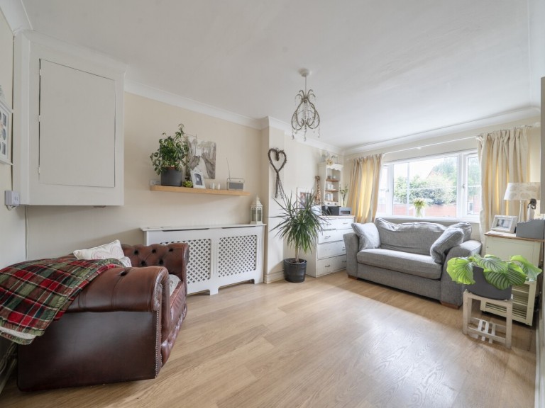 Images for Drum Avenue, Glastonbury, Somerset
