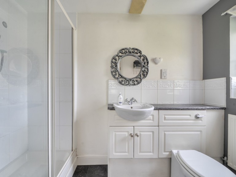 Images for Drum Avenue, Glastonbury, Somerset