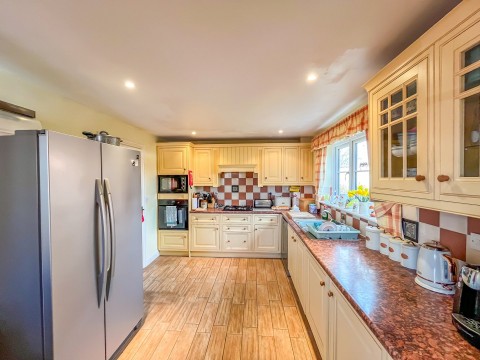 Click the photo for more details of Netherfield, Battle, East Sussex