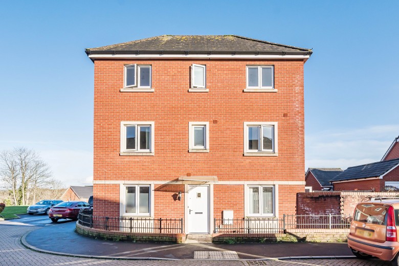 Click the photo for more details of Great Western Street, Frome, Somerset