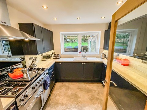 Click the photo for more details of Kingsdale Close, Battle, East Sussex