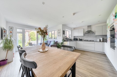 Click the photo for more details of Heron Close, Chichester, PO20