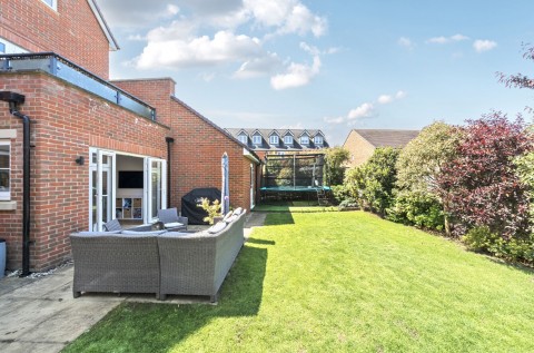 Click the photo for more details of Heron Close, Chichester, PO20